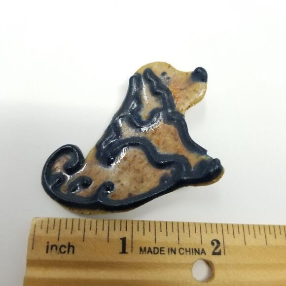 Vintage Funky Dog Brooch, Ceremic, Tan and Blue, Artsy Estate Lapel Pin - Picture 4 of 5